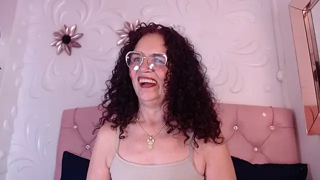 agatha ross26 online show from 01/05/25, 03:02