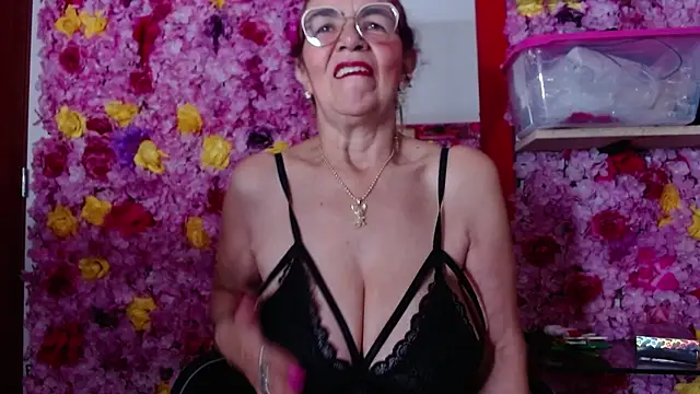 agatha ross26 online show from 01/12/25, 11:39