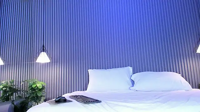 MaluDiaz online show from 10/21/25, 05:13