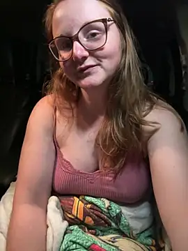 GingerSnap33 online show from 12/04/24, 06:00