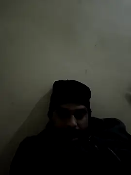 sri995955 online show from 12/18/24, 02:28