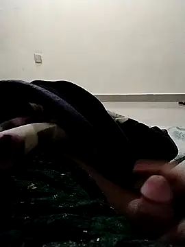 sri995955 online show from 02/01/25, 05:16