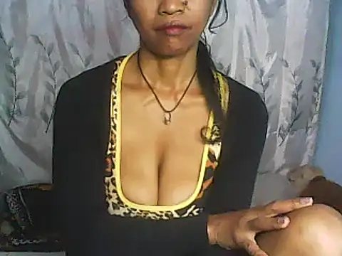 nene belle online show from 03/19/25, 08:12