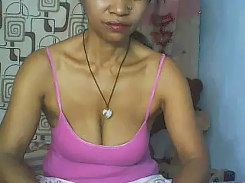 Snapshot of nene_belle chatting on 04/26/26, 06:55 nene belle online show from 04/26/26, 06:55