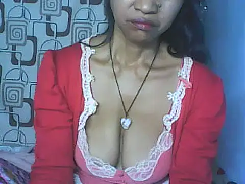 Snapshot of nene_belle chatting on 05/06/26, 05:03 nene belle online show from 05/06/26, 05:03