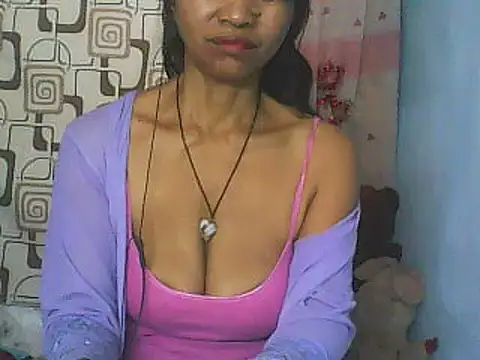 Snapshot of nene_belle chatting on 05/14/26, 07:37 nene belle online show from 05/14/26, 07:37