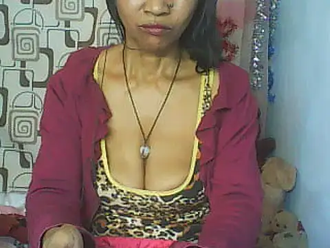 Snapshot of nene_belle chatting on 06/12/26, 08:13 nene belle online show from 06/12/26, 08:13
