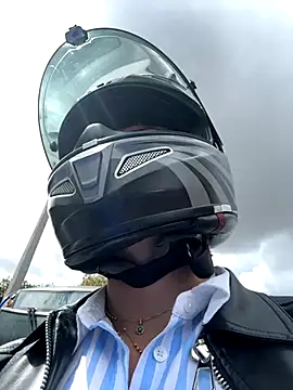 Miss ary online show from 10/18/25, 06:19