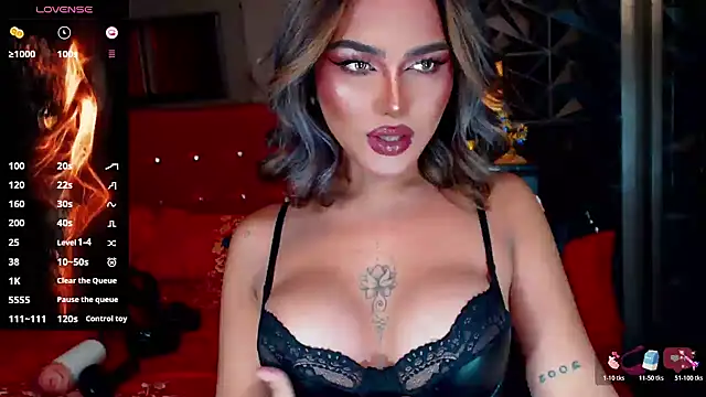 Snapshot of NatalyaFox chatting on 11/06/25, 08:59 NatalyaFox online show from 11/06/25, 08:59