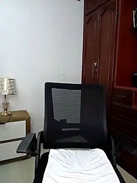 XMara online show from 12/28/24, 10:55