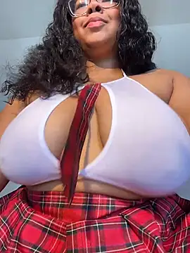 XMara online show from 07/25/26, 04:48