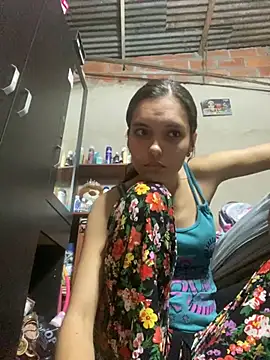 Snapshot of lilithanderson chatting on 12/04/25, 10:51 lilithanderson online show from 12/04/25, 10:51