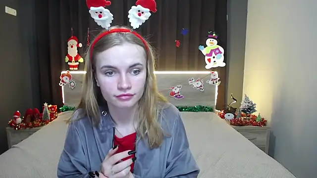 Snapshot of MargaritaKiss chatting on 12/16/25, 07:41 MargaritaKiss online show from 12/16/25, 07:41