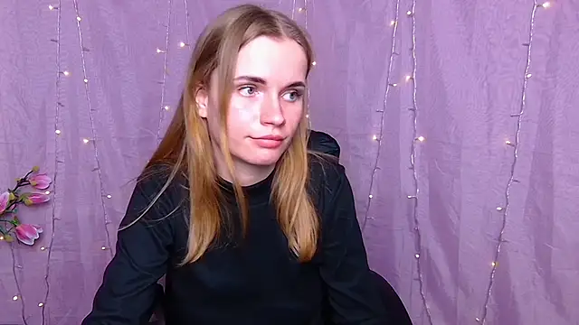 Snapshot of MargaritaKiss chatting on 02/25/26, 07:23 MargaritaKiss online show from 02/25/26, 07:23