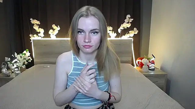 Snapshot of MargaritaKiss chatting on 04/16/26, 06:41 MargaritaKiss online show from 04/16/26, 06:41