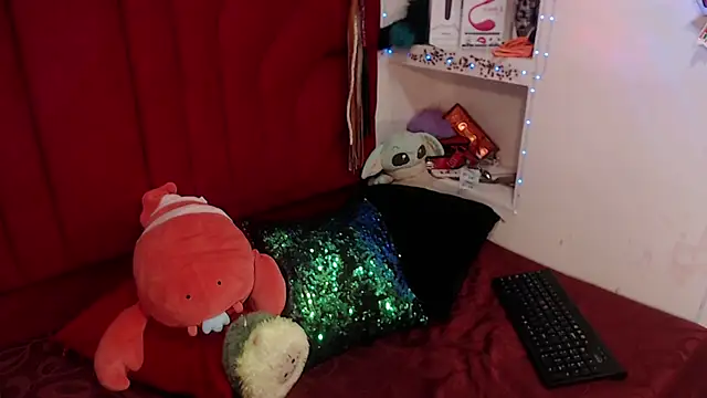 Lucy cole online show from 12/10/24, 02:16