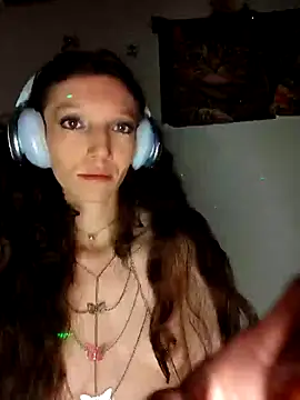 Lucy cole online show from 12/22/24, 12:17