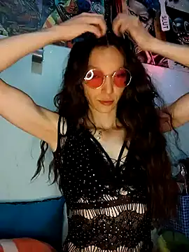 Lucy cole online show from 12/25/24, 05:37