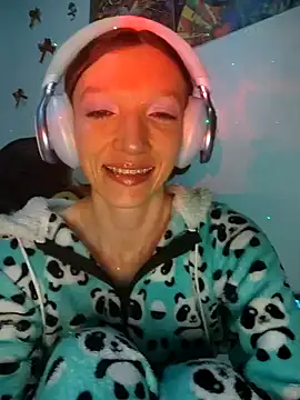 Lucy cole online show from 12/29/24, 09:06