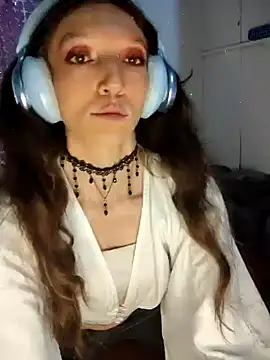 Lucy cole online show from 01/10/25, 07:46