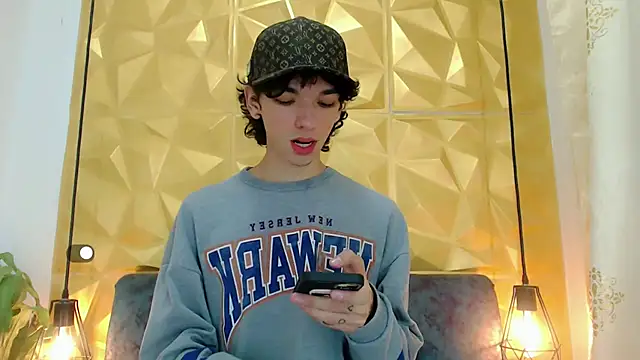 Snapshot of SexyJuliii21 chatting on 03/07/25, 09:51 SexyJuliii21 online show from 03/07/25, 09:51
