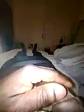 Snapshot of bigblackdick8inc chatting on 01/24/25, 05:42 bigblackdick8inc online show from 01/24/25, 05:42