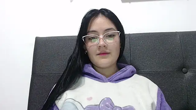 Snapshot of Alisha_99 chatting on 10/12/25, 11:59 Alisha 99 online show from 10/12/25, 11:59