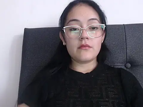 Snapshot of Alisha_99 chatting on 10/19/25, 08:20 Alisha 99 online show from 10/19/25, 08:20