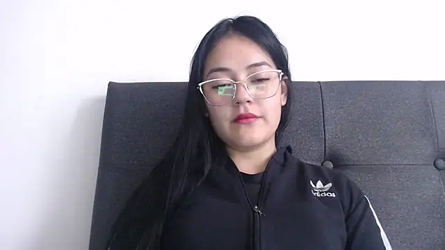 Snapshot of Alisha_99 chatting on 10/20/25, 12:49 Alisha 99 online show from 10/20/25, 12:49