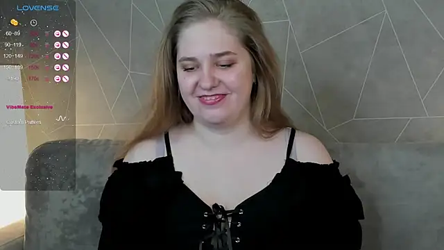 Snapshot of Megan_Violer chatting on 01/27/25, 03:39 Megan Violer online show from 01/27/25, 03:39