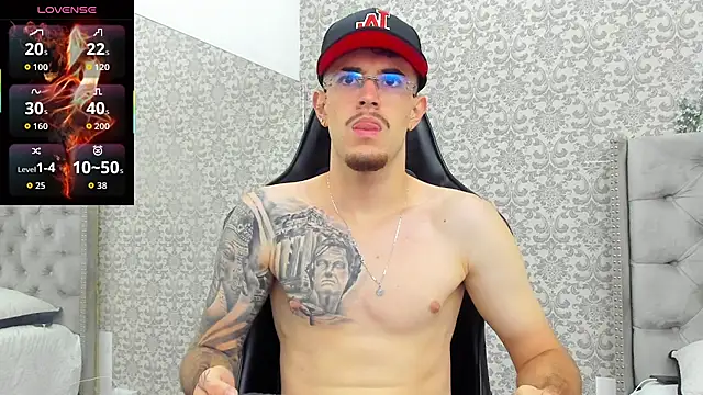 Snapshot of CodyWalkerR chatting on 11/13/25, 05:34 CodyWalkerR online show from 11/13/25, 05:34