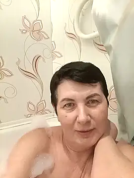 NicoleOlla online show from 12/26/24, 12:59