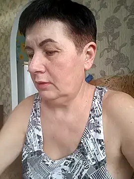 NicoleOlla online show from 01/10/25, 07:57