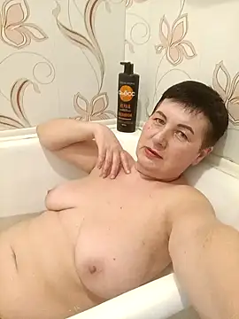 NicoleOlla online show from 01/31/25, 11:46