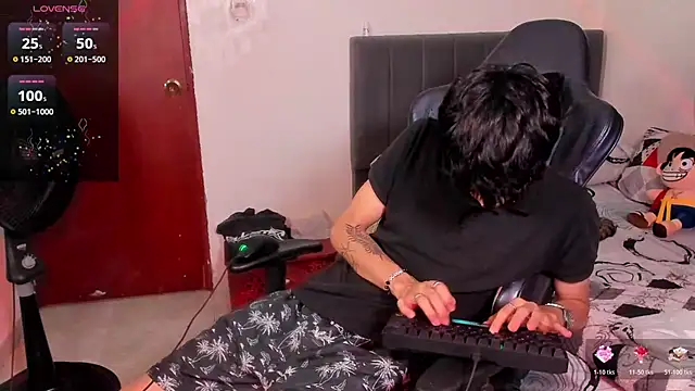 cute diego  online show from 06/30/26, 10:00