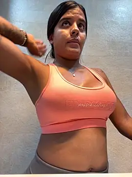 EmelyRogers online show from 10/06/25, 05:32