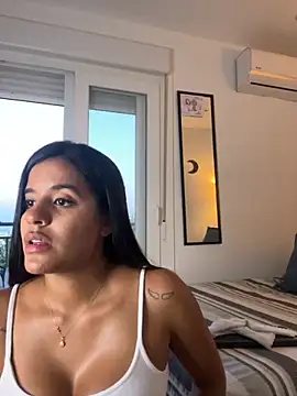 EmelyRogers online show from 10/07/25, 05:54