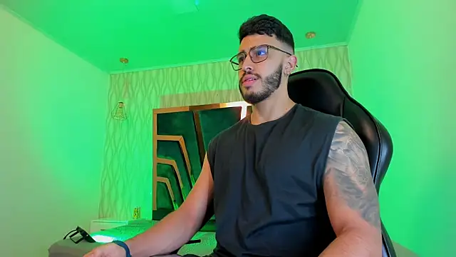 Liam Kleiin online show from 11/26/25, 11:22