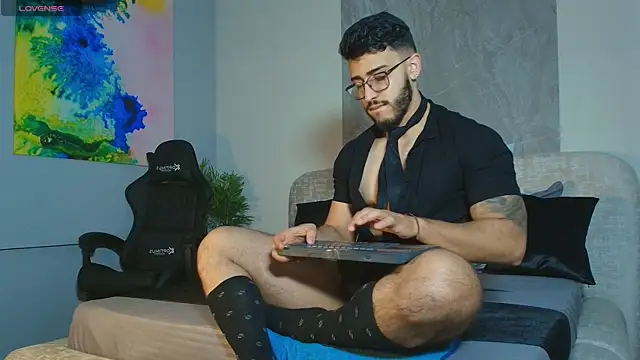 Liam Kleiin online show from 05/11/26, 12:11