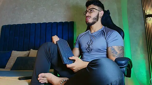 Liam Kleiin online show from 07/08/26, 11:26