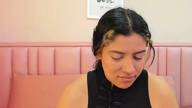 taylor cupper online show from 11/23/25, 01:27