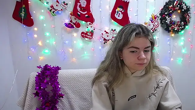 TinaRedly online show from 12/29/24, 06:35