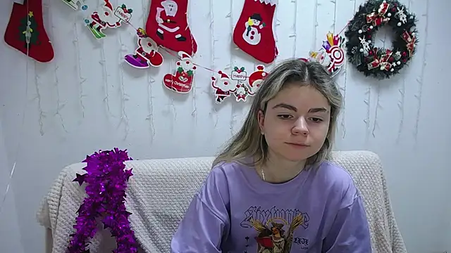 TinaRedly online show from 12/30/24, 10:10