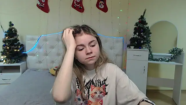 TinaRedly online show from 01/05/25, 05:09