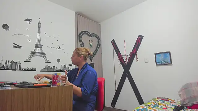 hotandfierylatinos2023 online show from 02/18/25, 11:11