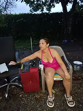 hotandfierylatinos2023 online show from 05/12/26, 10:45