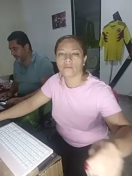 hotandfierylatinos2023 online show from 07/01/26, 10:06