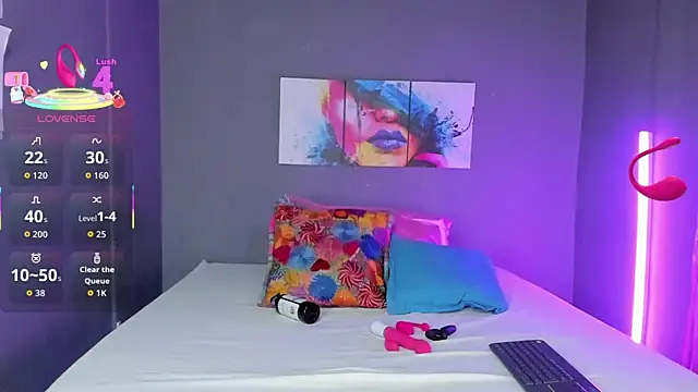 Snapshot of MadissonShakur chatting on 12/17/25, 05:08 MadissonShakur online show from 12/17/25, 05:08