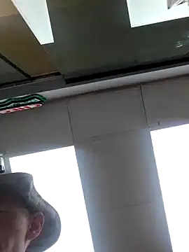 elmerfuddin87 online show from 10/06/25, 02:20