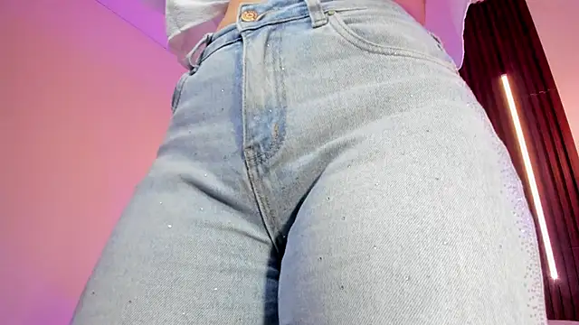 ArianaBaker online show from 06/06/26, 12:54